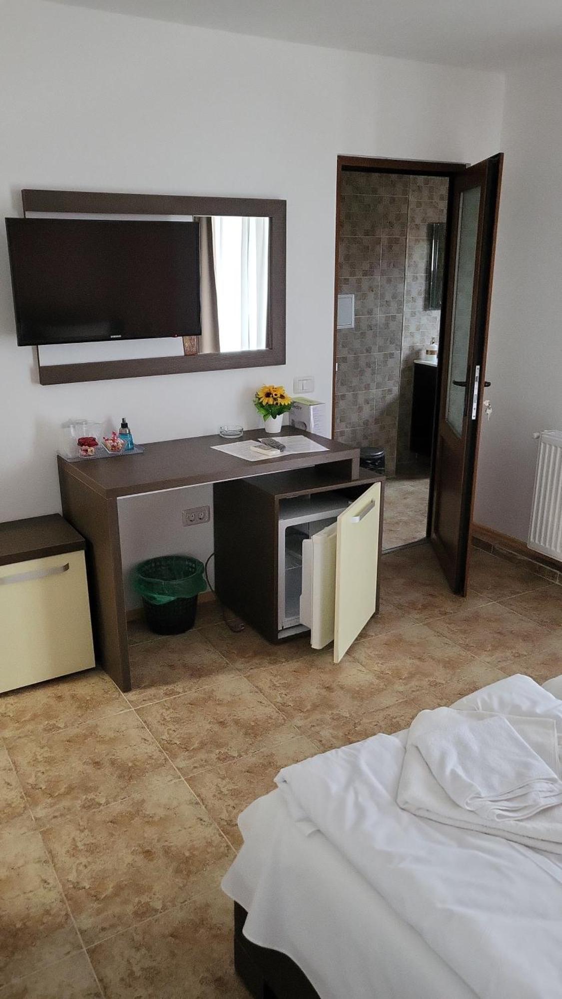ホテル Rosiem House テキルギオル 部屋 写真