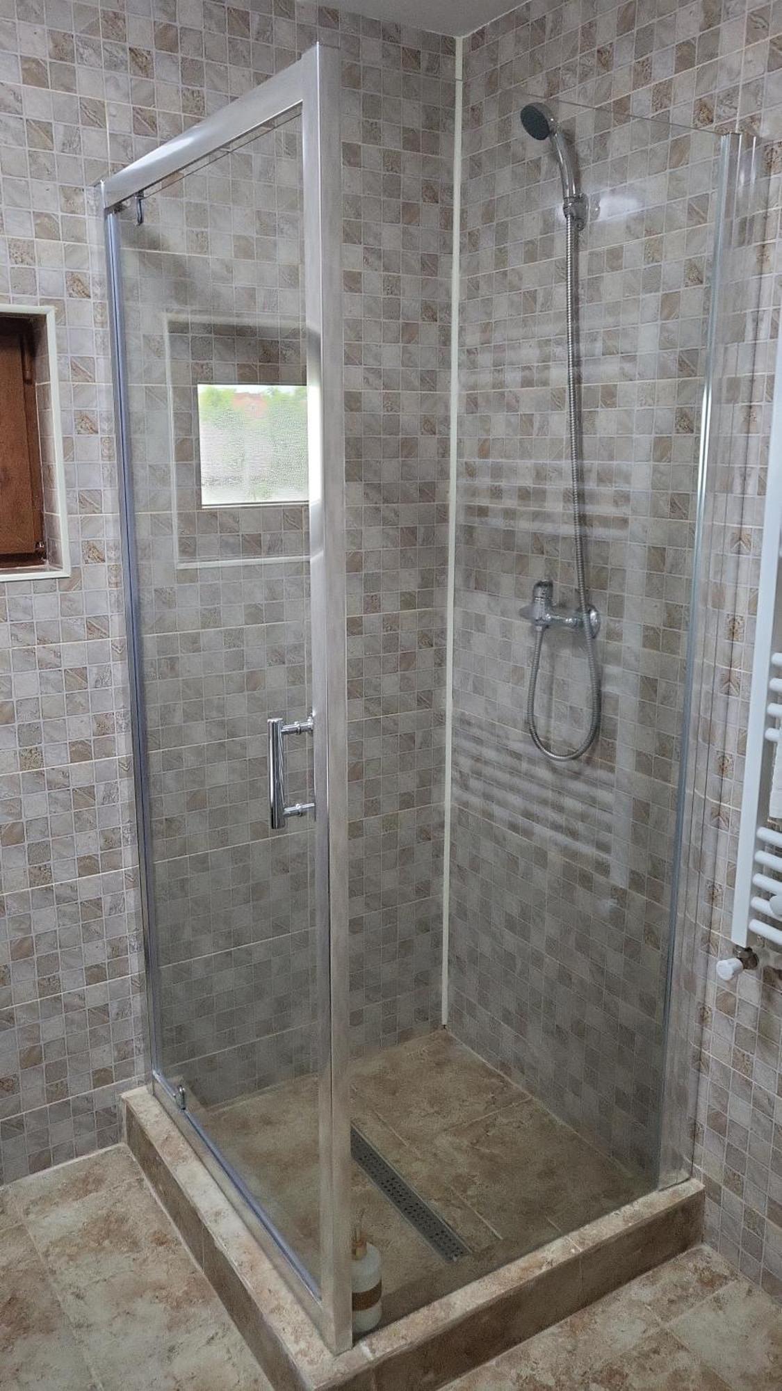 ホテル Rosiem House テキルギオル 部屋 写真