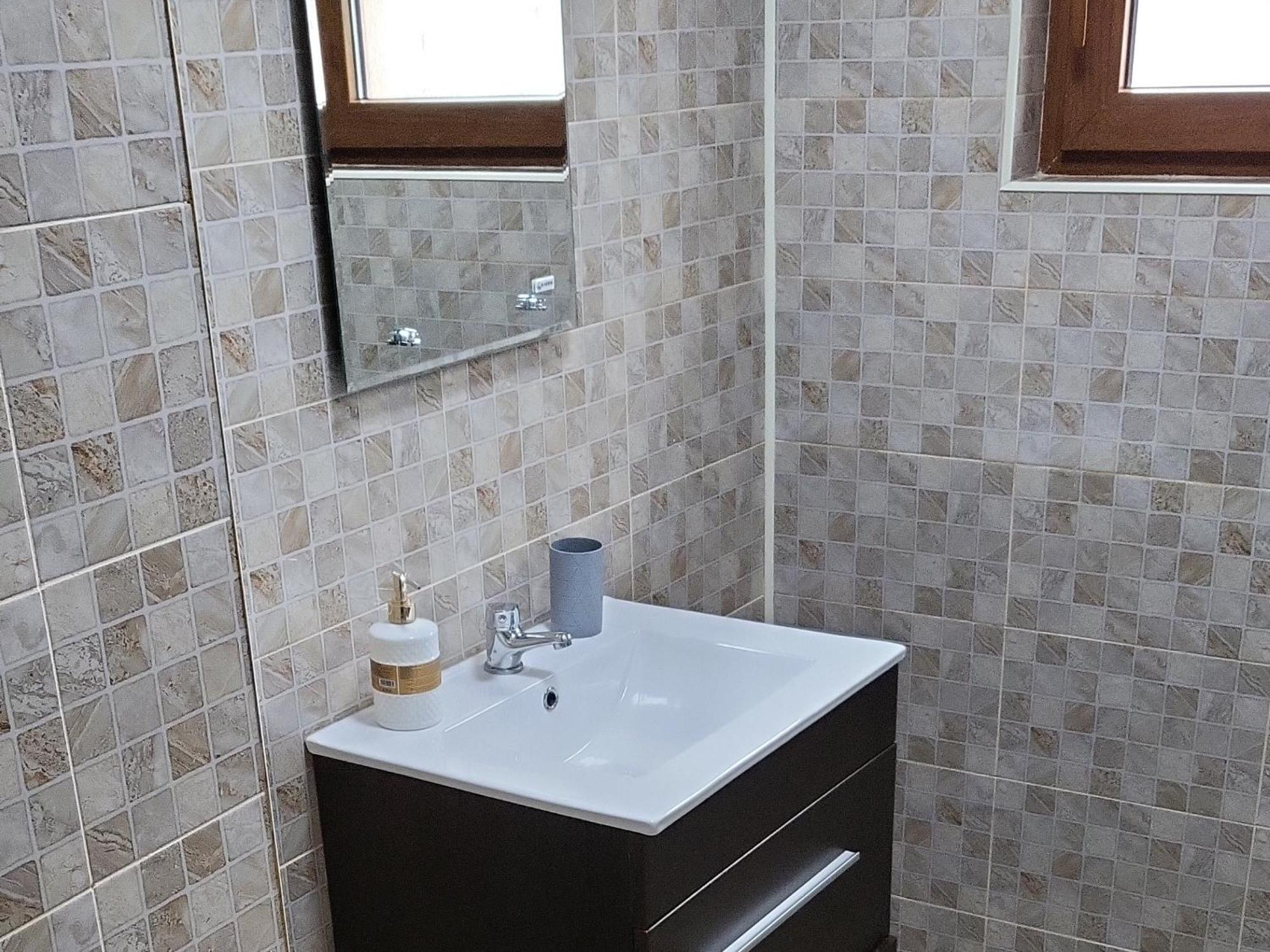 ホテル Rosiem House テキルギオル 部屋 写真